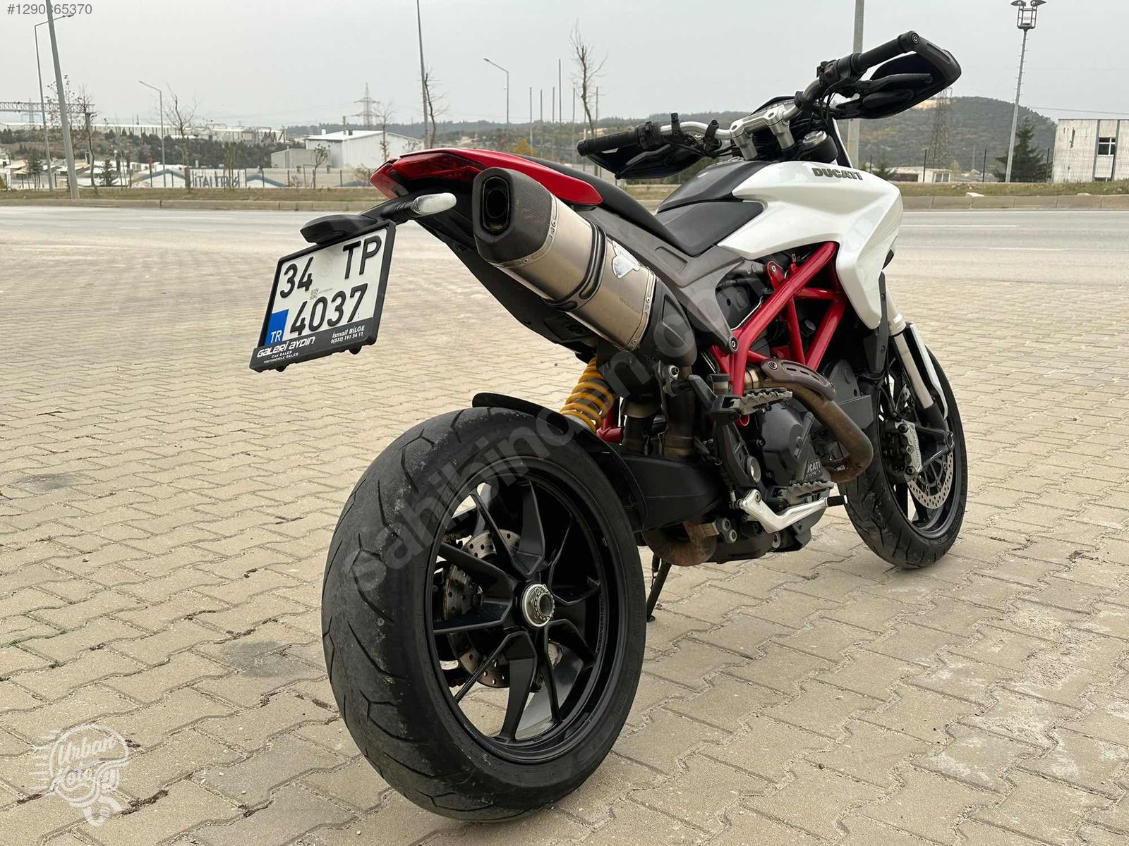 Ducati Hypermotard 821 foto 9